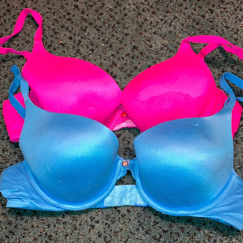Victoria’s Secret Lightly Lined Demi Bra Bundle